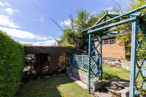 Photo 8- click for photo gallery